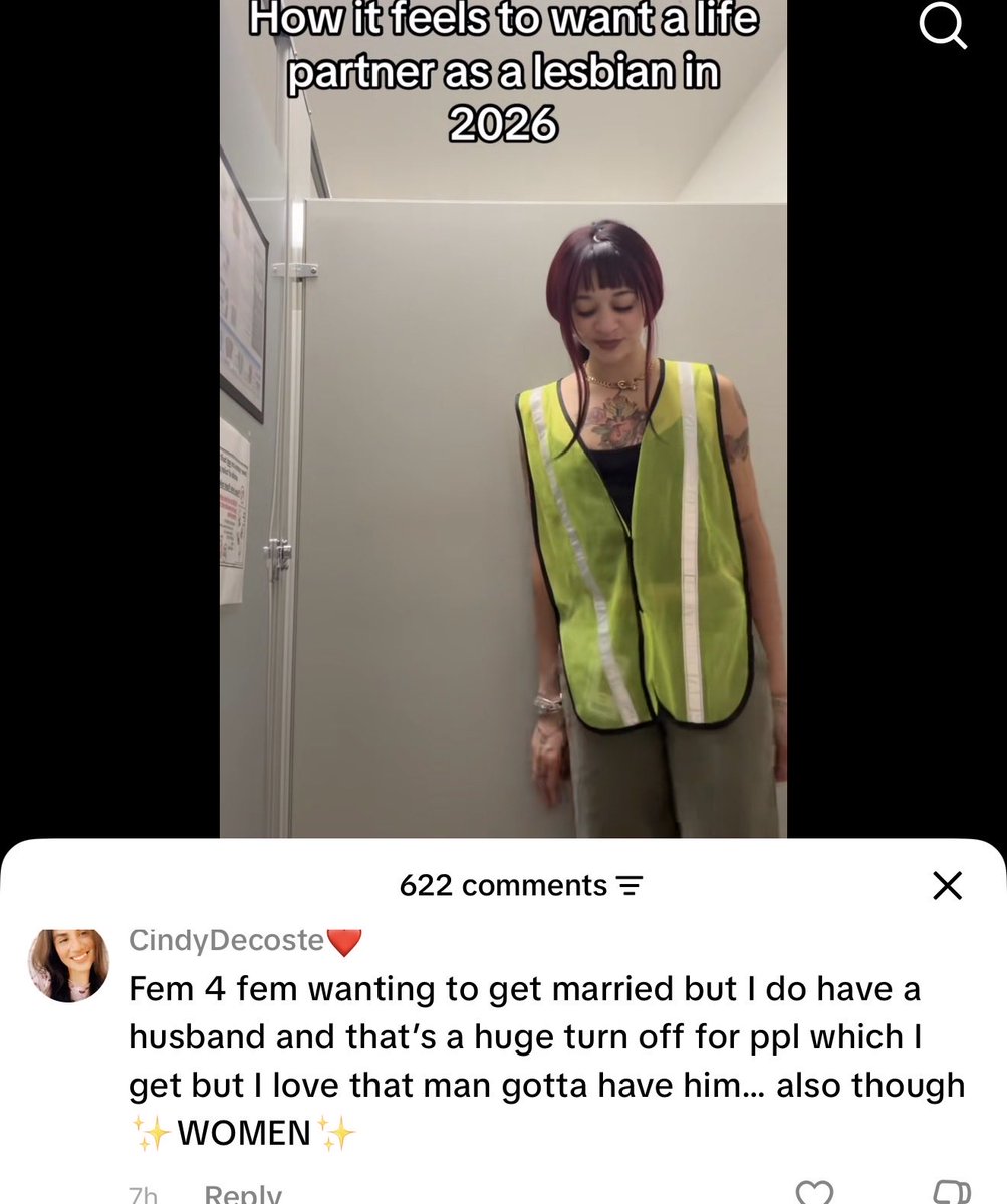 puuurrrrrrrrr's tweet photo. i love tiktok🤍 https://t.co/zccMR2pCiF
