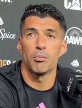 Barca_Extria's tweet photo. 🚨 Luis Suárez on Real Madrid reopening the Negreira case:  “Honestly, when I saw the news, I just laughed.   

They only seem to bring this case back when things aren’t going well for them. When Madrid are winning, nobody talks about it. https://t.co/DZ6oJKCueW