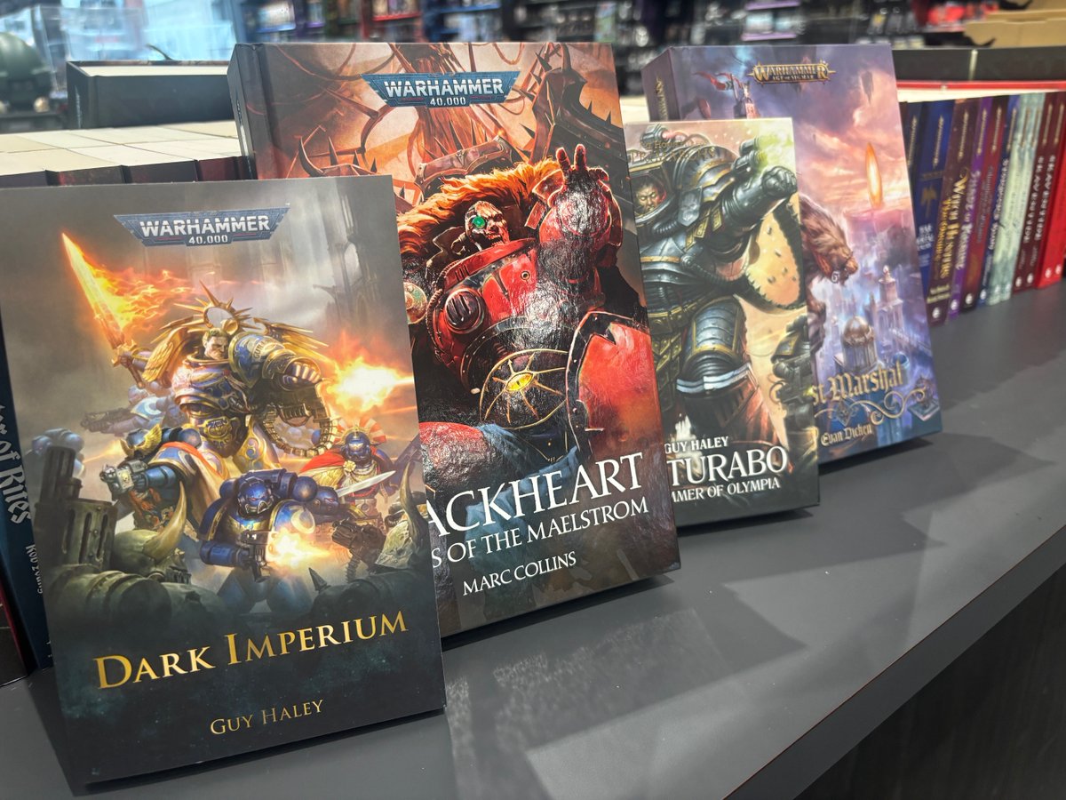 WarhammerKWGC's tweet photo. 川口マネージャーが好きなウォーハンマーホビーの要素は……

全部‼️

ですが、一番得意なのは「読む」事です📕

ストームキャストエターナルはどういった工程で誕生するか知っていますか❓

スペースマリーンは時速何キロで走れるか知ってますか❓

是非、川口ストアで楽しくトークしましょう👍 https://t.co/cve4QeMFvm
