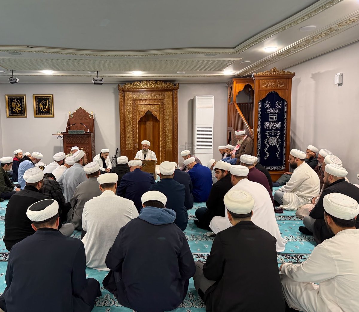 _rmznyldrm's tweet photo. Bu sabah ve her sabah inşallah
.

“Gönüller Allah için bir araya gelirse, o meclisin sessizliği bile zikirdir.”
.
#اکتوبر5_یوم_عمران_خان  #deprem #adana #urfa #sallandık https://t.co/Kyg5D07Scu