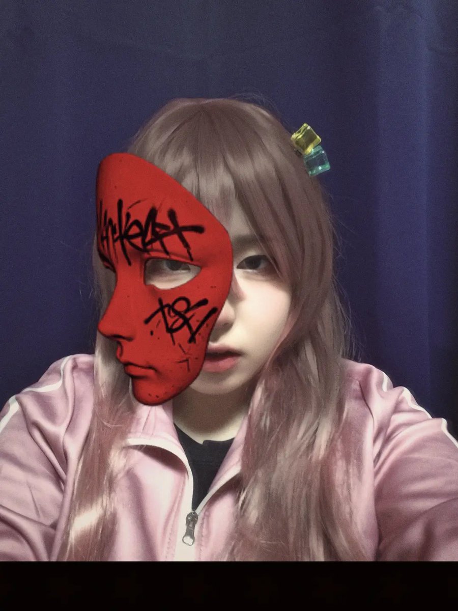 x2u_0's tweet photo. 그냥 틱톡으로 혼자 잘노는 사람되. https://t.co/FgClCx76N0