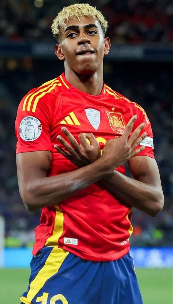 jugadoresxx1's tweet photo. ‼️VIDEO FILTRADO “LAMINE YAMAL”‼️

SE FILTRA VIDEO DEL JUGADOR DE FUTBOL ESPAÑOL 🇪🇸 “LAMINE YAMAL” 

LO HE CONSEGUIDO Y SE LOS VOY A DEJAR EN EL PRIMER COMENTARIO. 

VE A VERLO ANTES QUE ME LO BAJEN ⏬️⏬️ https://t.co/bqsucsfaip