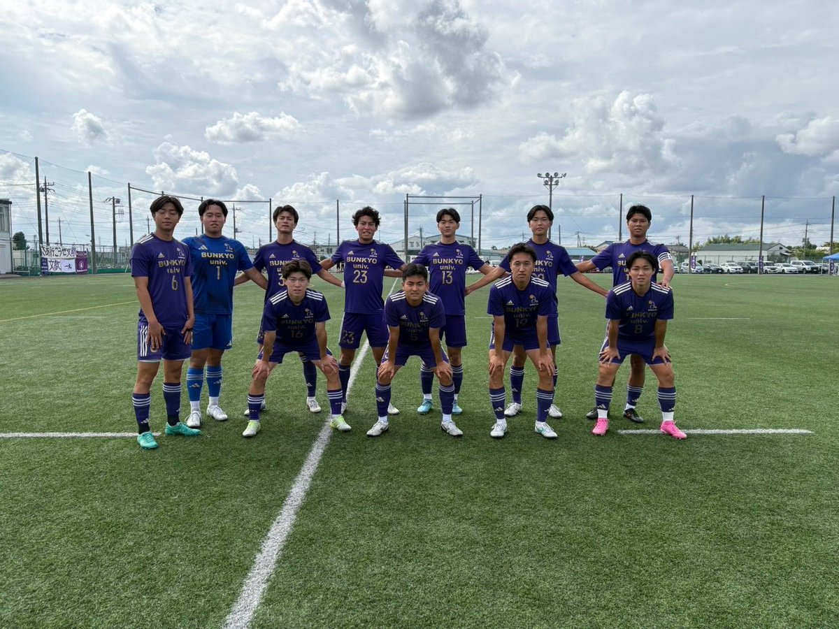 ryosuke0142's tweet photo. vs東洋大川越 2-1

4連勝‼️
かなり苦しい試合展開になったが、勝ち切ることができた。

自分たちが上手くいかない時に得点を取れて勝つことができたのは、チームの成長を感じる。

今週を勝つ準備をして5連勝目を勝ち取りたい。 https://t.co/MlU34HHVVE