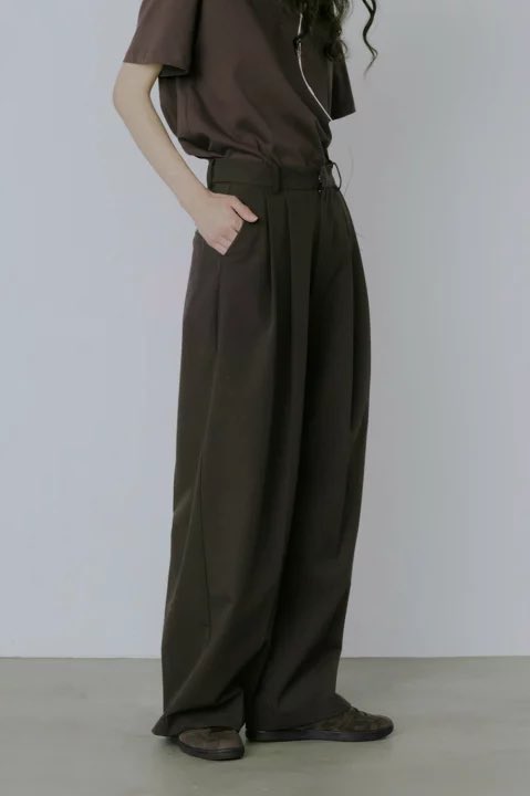 uyuuuu40's tweet photo. TODAYFULは好きなんだけど...
ワンシーズンに何着も買うのはむり。
でも、ここのshopなら、5,000円台からあるから、気兼ねなく買える〜！！ https://t.co/wFiup9ZOe2