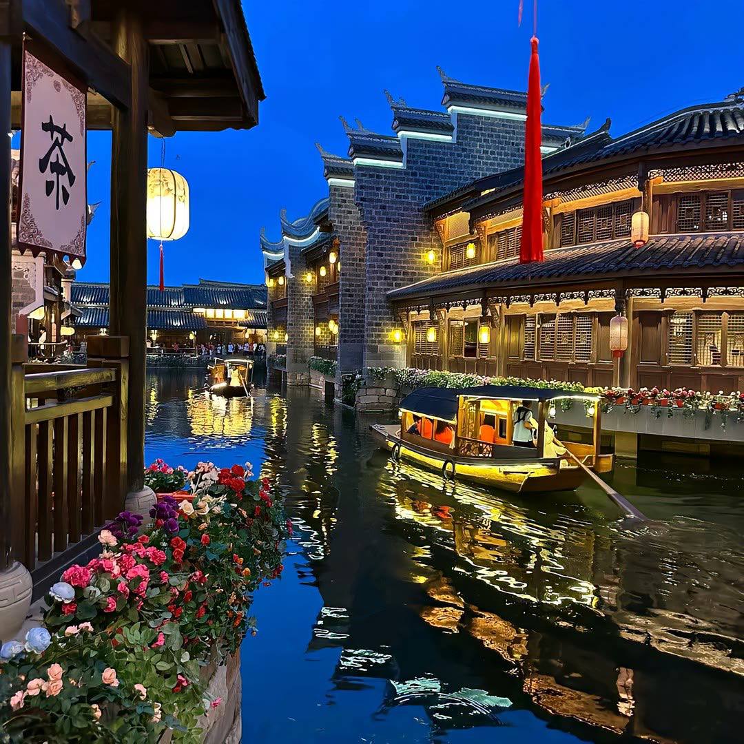 hantzanss8's tweet photo. Through travel, beauty appears in unexpected places, from quiet sunsets to busy markets, filling life with excitement and inspiration 🌇 💓 https://t.co/mzhZjWaStH