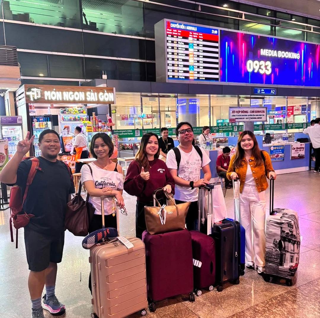 fslariss's tweet photo. Xin chào Vietnam! Cảm ơn quý khách đã tin tưởng Preview Travel Agency. Hành trình khám phá phố phường, văn hóa và những kỷ niệm đáng nhớ của bạn là niềm vinh hạnh của chúng tôi. Sẵn sàng cho chuyến đi tiếp theo? https://t.co/oZN3OFGS6d