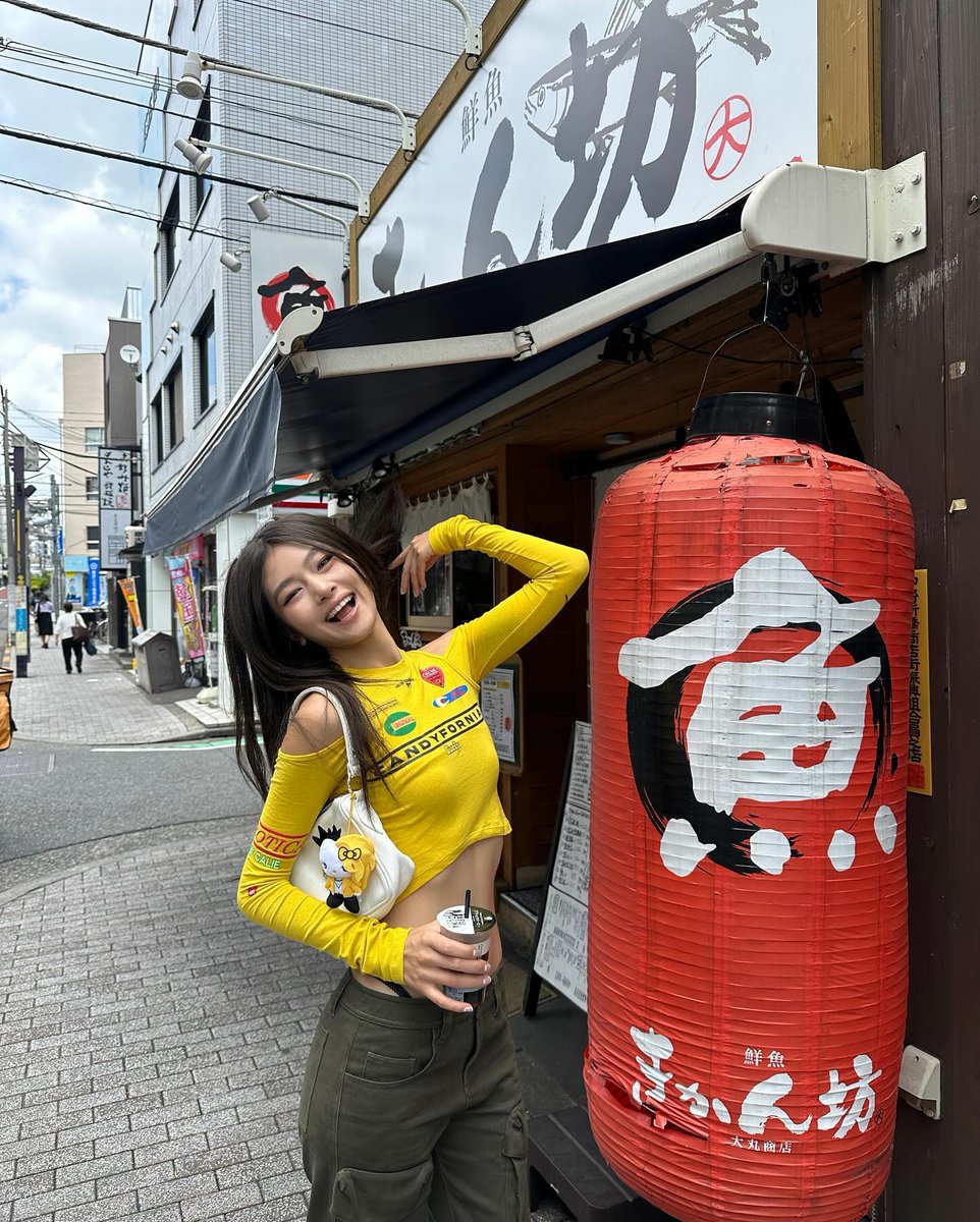 BTRFactsBrazil's tweet photo. お金で買えない幸せもあるけど、お金があれば大体の幸せは買える。 🤣🤷‍♂️
IdnUj https://t.co/wUyLRIXetq