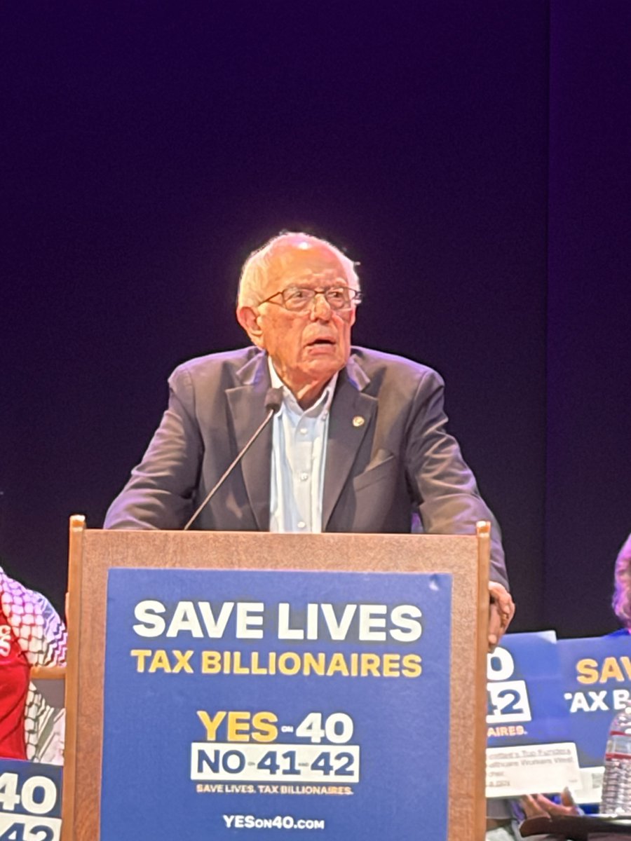 Jackie_Elward's tweet photo. There's a reason billionaires aren’t lining up behind me. Last night with Bernie Sanders, Ro Khanna and Jane Kim, we heard the same old warnings. We’ve taxed the wealthy far more before. California should work for everyone, not just the top. https://t.co/7Q1KYRqlJb