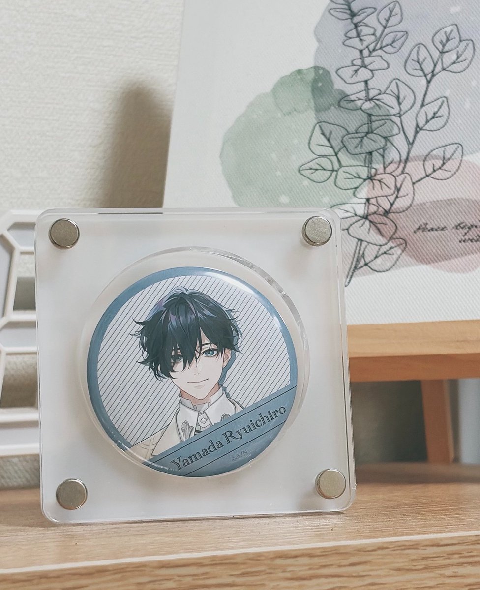 MTD_desu's tweet photo. 開封したよ〜🎶
新しいお家を与えられました🏠
これから色んなとこに連れ回すよ💕

#タイガみて
#山田のエゴサーチ https://t.co/BPb5ygj0rL