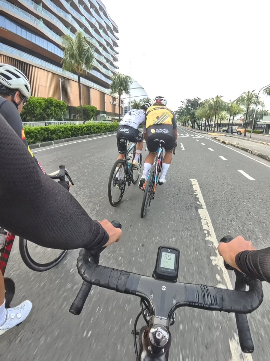 topeabarca_ph's tweet photo. Muah Laps
#tope #topeabarca #topeabarcavlog #roadcycling #roadbike https://t.co/jNDNKwZpgr