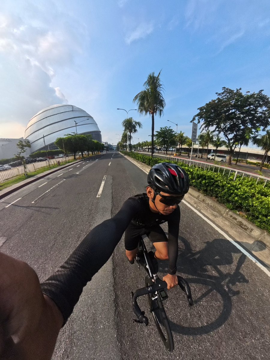topeabarca_ph's tweet photo. Muah Laps
#tope #topeabarca #topeabarcavlog #roadcycling #roadbike https://t.co/jNDNKwZpgr