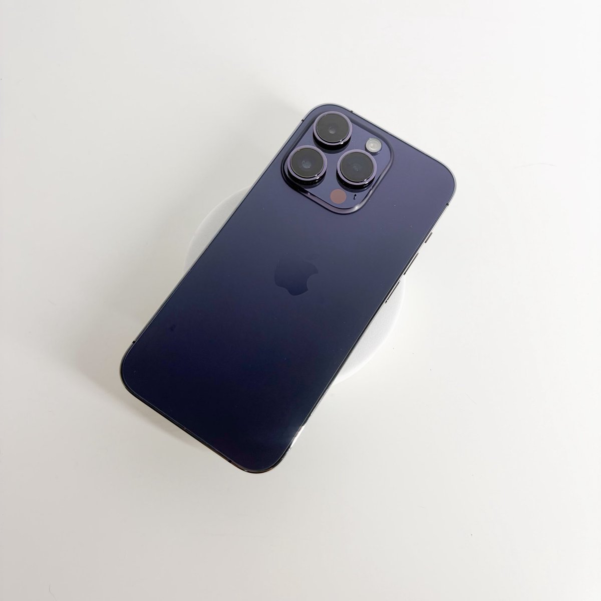 jellybearphone's tweet photo. #ส่งต่อไอโฟน iPhone 14 Pro 128gb เครื่องไทย สี Deep Purple สุขภาพแบต 71% เครื่องมีรอยเคสกัดตามรูป ใช้งานปกติ ไม่มีกล่อง มีสายชาร์จ 14,900.- 📦 นัดรับ รังสิต กรุงเทพ มีบริการส่ง #ไอโฟนมือสอง https://t.co/uQj2xPSy7q