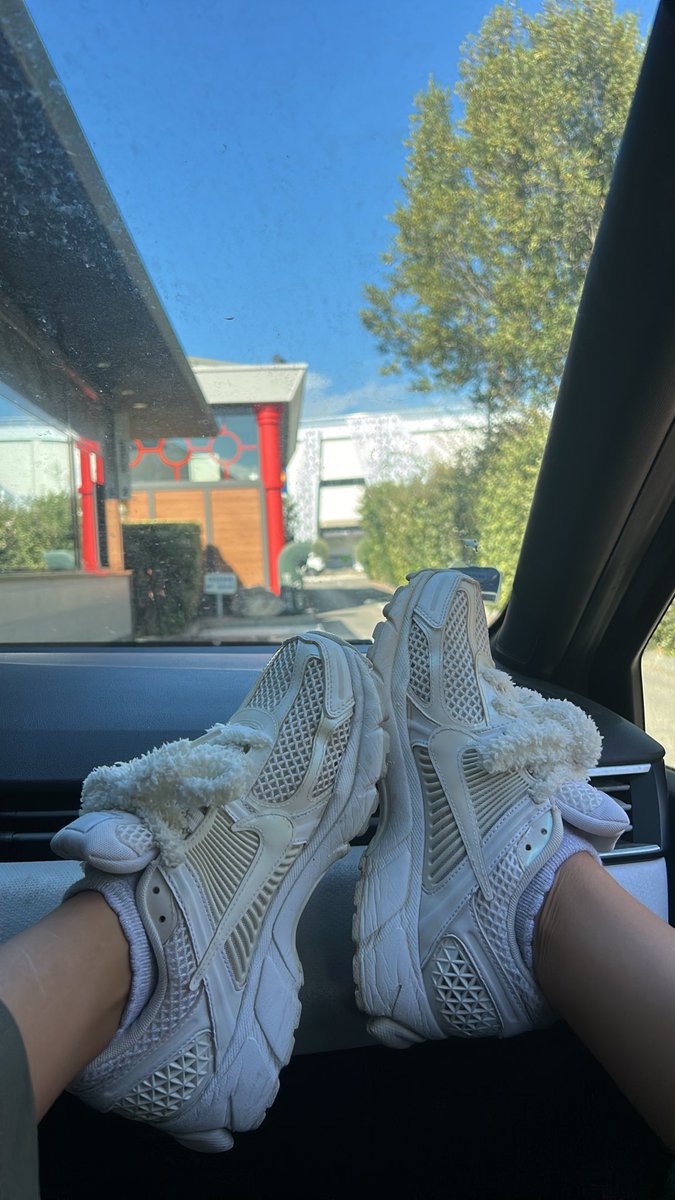 Bebetaxdomi's tweet photo. Je veux que toutes mes chiennes RT LIKE tout mes postes pour que mes anciennes chienne me retrouve plus facilement 
Récompense à la clefs quand t’a tout fais viens dm 😝😝 https://t.co/IzAiK5U3n0