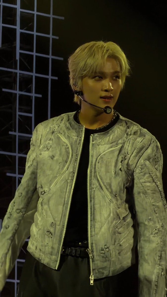 mahaemuah's tweet photo. feel free to save

#HAECHAN #해찬 
#NCT127 #NCT127inJAKARTA 
#NCT127_5TH_NEOCITY_THE_REDLINE https://t.co/TBfosD7Oa2