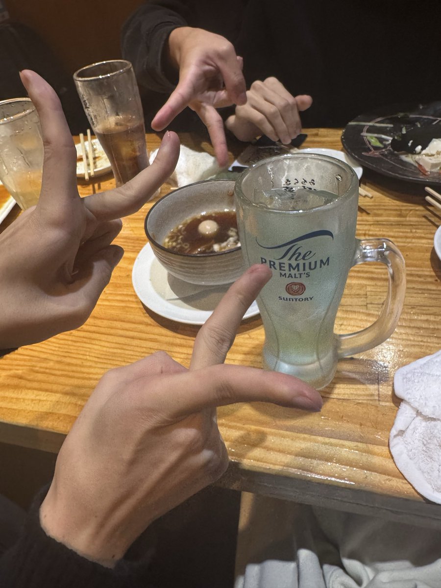 125tr55f's tweet photo. あおいろのレモンサワーきた！ https://t.co/tz2DsOGm43