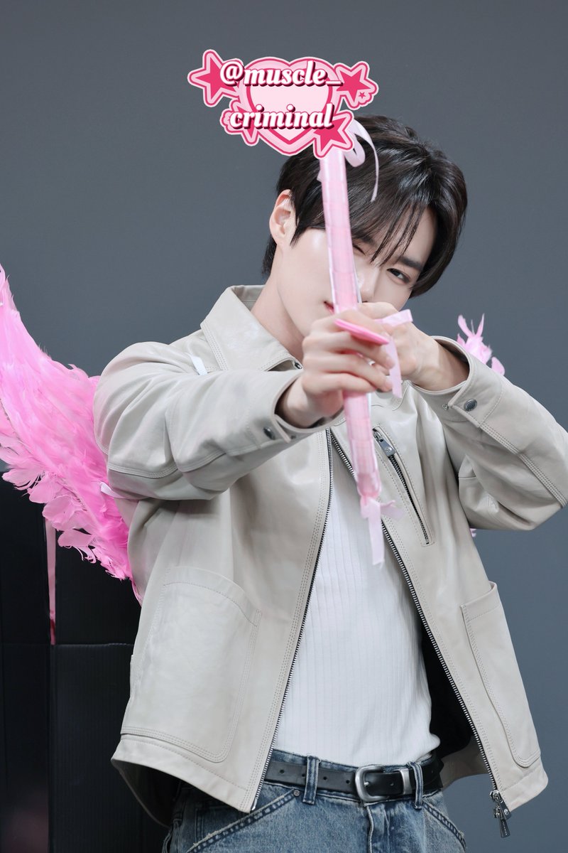 muscle_criminal's tweet photo. 261004👼💘

#JUNSEO #준서 #김준서 
#ALPHADRIVEONE   #ALD1 https://t.co/5CNOGfeNoq