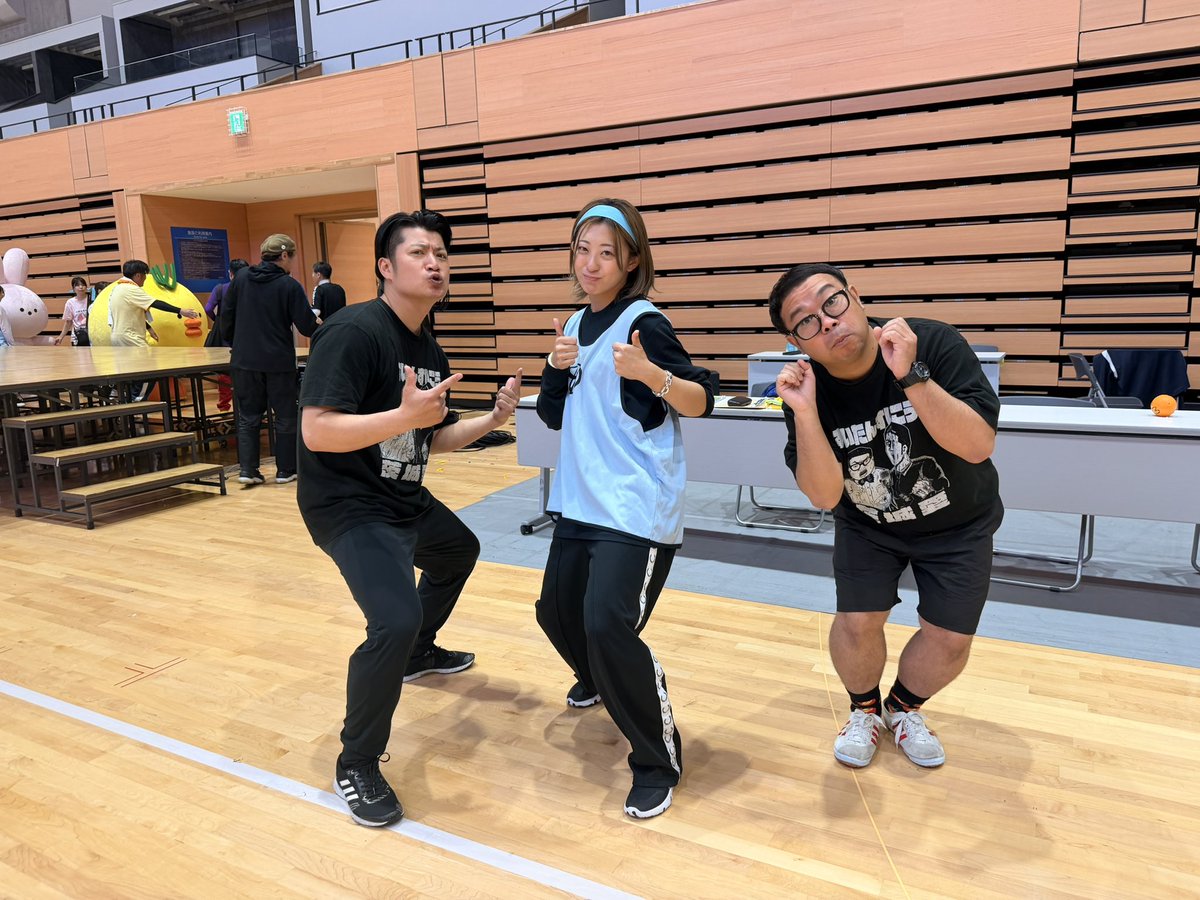 SeikaMoka's tweet photo. 本日は茨城トヨタ様の運動会☺️✨
何年振りだろ？っていう運動会で、ものすごい叫んで笑って、応援して、最高の時間でした✨
ずっと、続いている、続く茨城トヨタさんの仲間になれて本当に嬉しいです😳

やっぱり目の前で競技を見ると走りたい衝動に駆られるのは性分らしい。笑

アダストリア水戸の真ん中で歌わせていただいて盛り上がれたのも思い出💪

司会のすいたんすいこうさんは
終始面白かった🤣🤣@suitan_suikou_3
