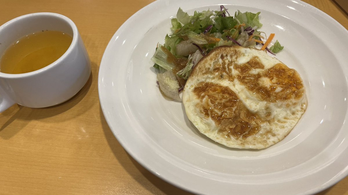 doragon3_8's tweet photo. 歩かなきゃいけないのは分かってますが…文明の利器には逆らえない(遠い目)
いくらモーニングの炭水化物を抜いても…他で食えば一緒🥺
実は最近…ウイスキーのロックが美味しいなあ〜と宴席の場で覚えた かずのこ でした(ΦωΦ)ゞ

┌(┐_Д_)┐ https://t.co/wwgbUL8uBv