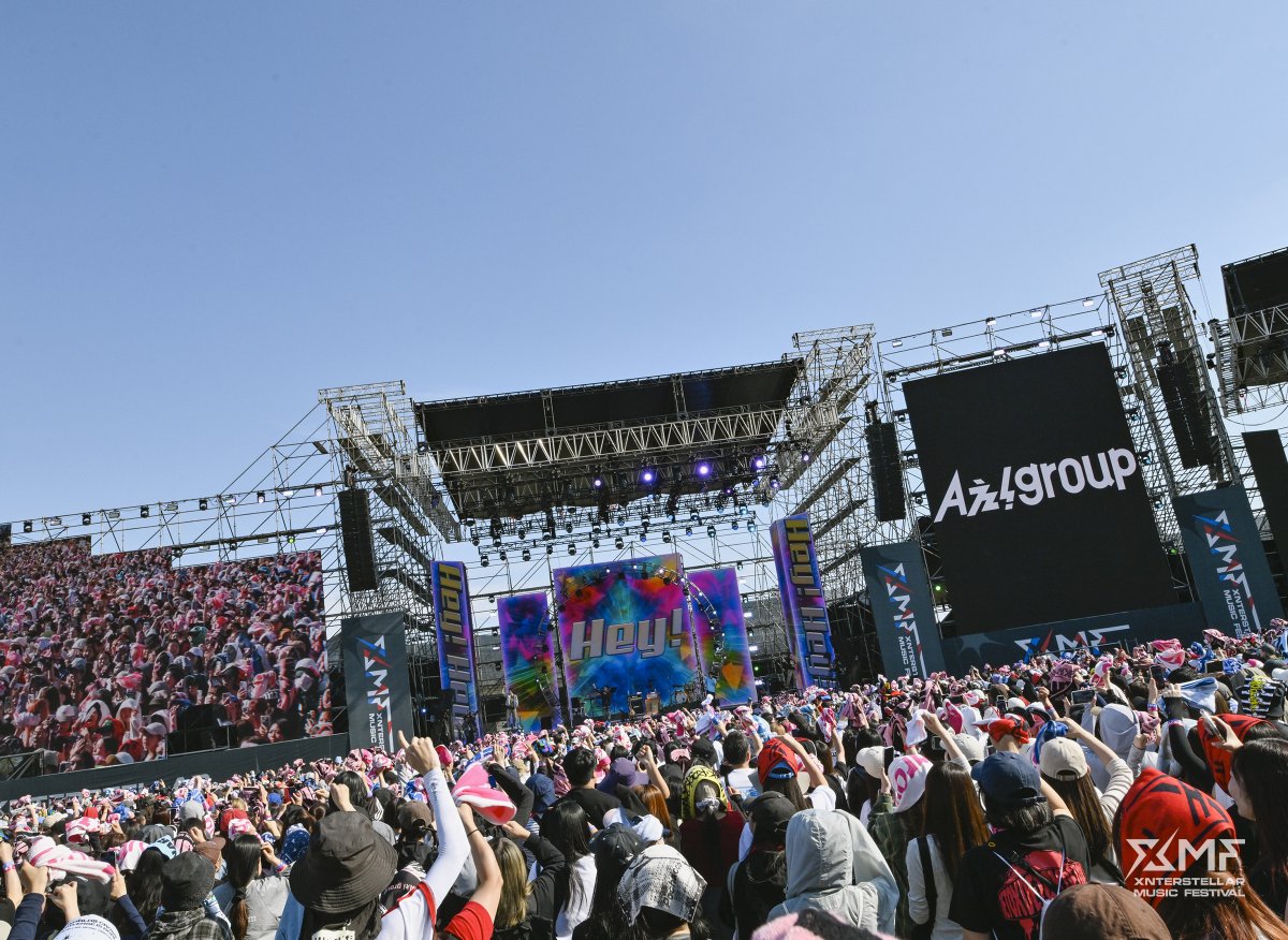 XMF_official's tweet photo. [XMF 2026] DAY2 SKETCH ⭑ Ae! group

Photo by  ⒸAZUSA TAKADA  / XMF 2026

•························· ⭑ ·························•
XMF 2026
Croxx The Sound, XMF!

2026. 10. 03(Sat) – 10. 04(Sun)
Paradise City

#XMF2026 #XMF
#XnterstellarMusicFestival2026 #XnterstellarMusicFestival