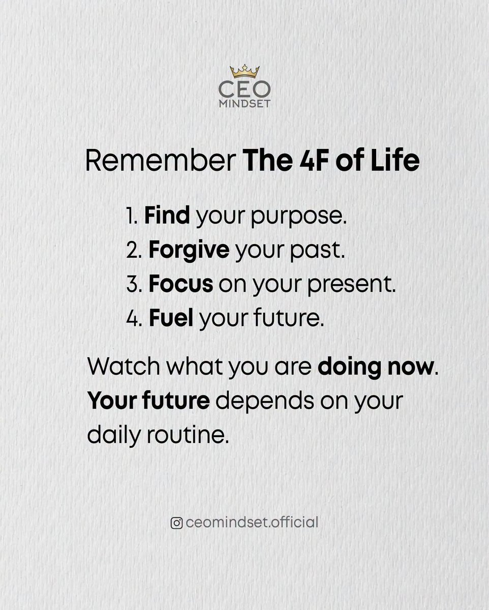 iamdarzee's tweet photo. #memesbydarzee #MoneyMondaysbyDarzee #MotivationMondaysbyDarzee 💪🏿💰🪙🤗🤔 #moneymindset #motivation https://t.co/Wsb8XEb4qi