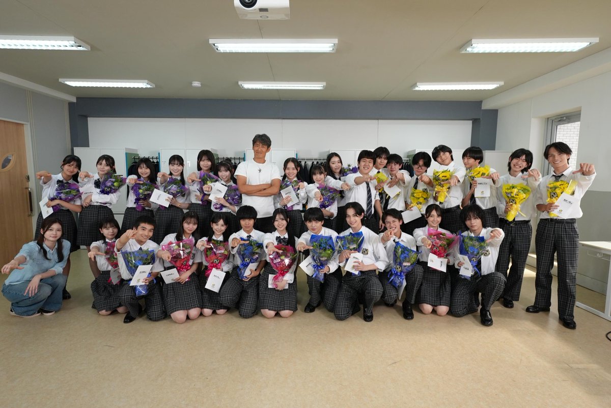 GTO2026summer's tweet photo. ／
『GTO』を応援してくださったみなさま、
本当にありがとうございました✨
＼

令和だからこそ感じる、人と向き合うことの難しさや
想いを伝えることの難しさ。

そんな中で、生徒たちだけでなく
大人も一緒に成長していく物語となりました。

この物語を通して、今悩んでいる子どもたちや
大人の皆さまに誰かと真摯に向き合うきっかけや、
一歩踏み出す勇気を届けられていたら嬉しいです。

最後まで『GTO』を見届けてくださり、
本当にありがとうございました✨

最終回はTVerにて
【10/12(月)まで】無料配信中🫵
#GTO