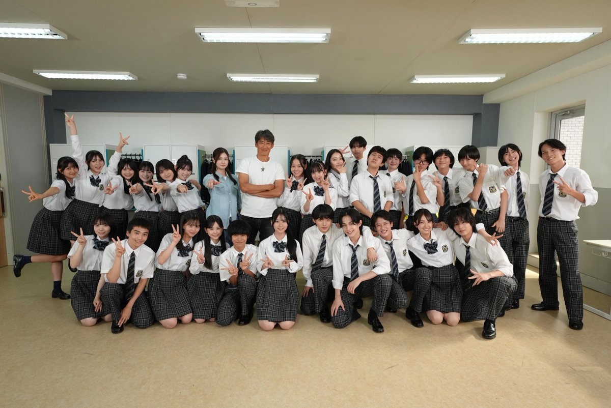 GTO2026summer's tweet photo. ／
『GTO』を応援してくださったみなさま、
本当にありがとうございました✨
＼

令和だからこそ感じる、人と向き合うことの難しさや
想いを伝えることの難しさ。

そんな中で、生徒たちだけでなく
大人も一緒に成長していく物語となりました。

この物語を通して、今悩んでいる子どもたちや
大人の皆さまに誰かと真摯に向き合うきっかけや、
一歩踏み出す勇気を届けられていたら嬉しいです。

最後まで『GTO』を見届けてくださり、
本当にありがとうございました✨

最終回はTVerにて
【10/12(月)まで】無料配信中🫵
#GTO