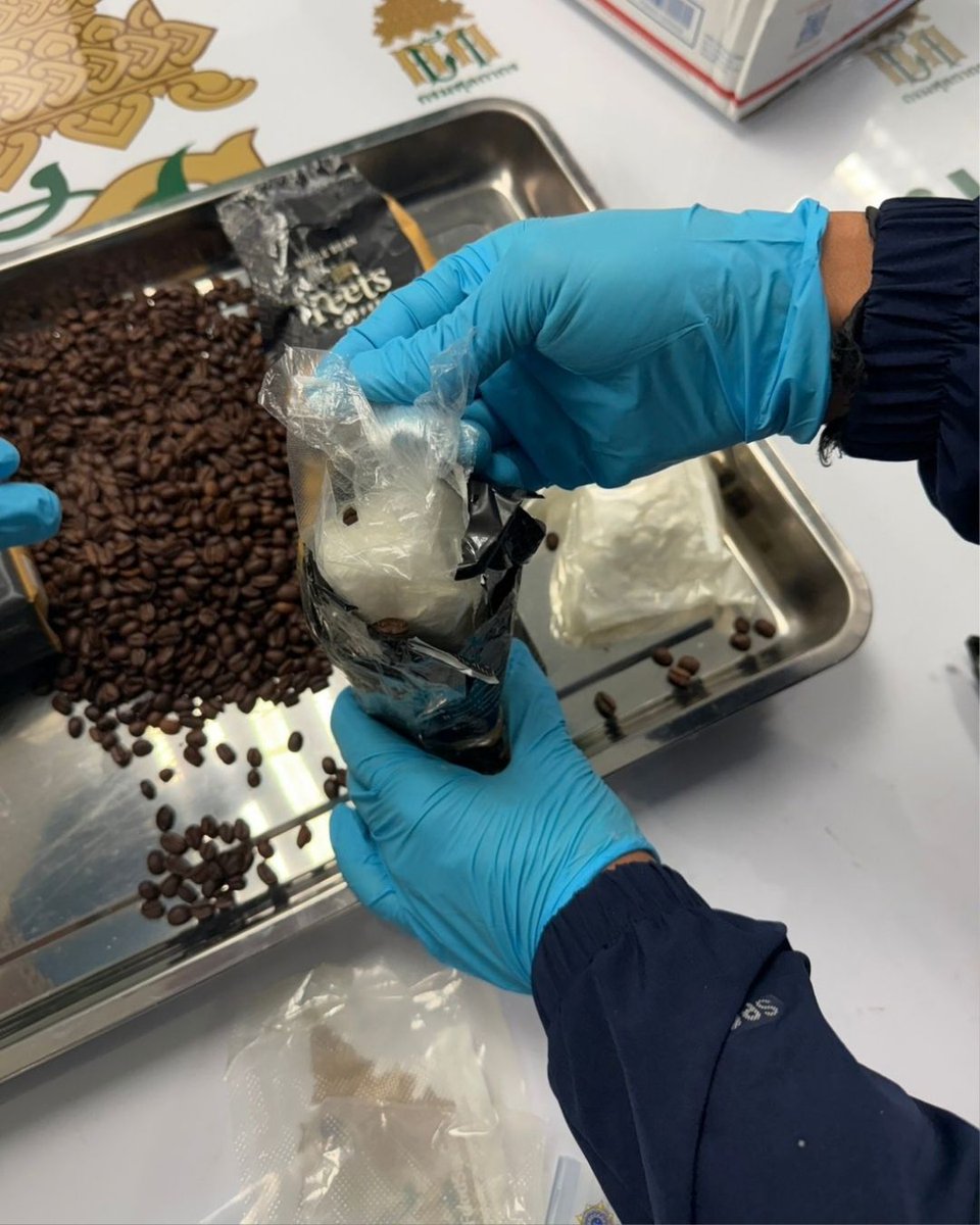 INTERPOL_HQ's tweet photo. 🚨 Expanding ketamine and vape-based drug market exposed

A law enforcement operation targeting the synthetic drug market has seized 650 tonnes of drugs, precursors and pharmaceutical products.

The landmark operation, in terms of seizure volume, represents 89.6 million fatal doses removed from consumer markets.

Other key figures:
🔵 17 participating countries
🔵 7,247 seizures
🔵 USD 1.1 billion estimated value

For the first time in an INTERPOL operation targeting synthetic drugs, ketamine overtook methamphetamine in terms of volume, with 17 tonnes seized.

This shift reflects a global pattern of increasing non-medical ketamine use, driven, in part, by lower prices and easier manufacturing compared to other drugs. Ketamine seizure data shows large-scale manufacturing and trafficking in Southeast Asia as well as European-sourced postal supply chains feeding markets in Australia and the United States.

The operation also saw notable seizures of etomidate and DMT intended for use in vapes, pointing to a rapid shift in the synthetic drug trade.

Funded by the Republic of Korea 🇰🇷

➡️ 🔗 https://t.co/UJCkGBM67R