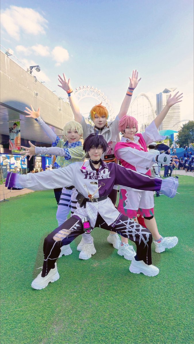 mochi_co_san's tweet photo. 同時に倒さないと復活するタイプの敵

cos - 🌈🕒
#コスフェスTDC 
 #ニューレイヤーズパラダイス https://t.co/3O6G1GDCFx