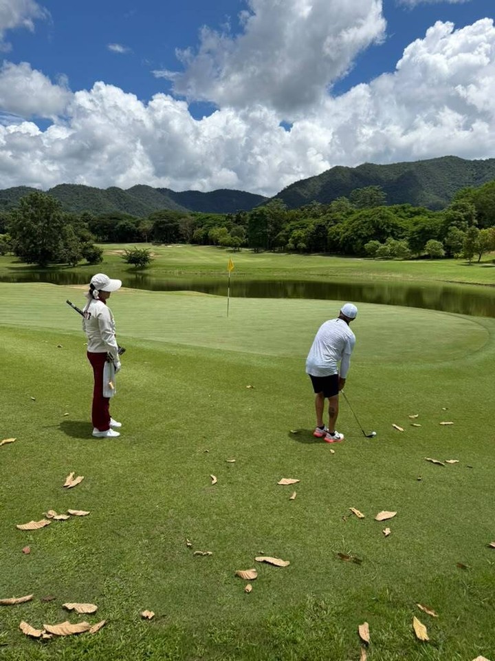 SayMarshall's tweet photo. Cool mountain air, dew-kissed fairways, and glowing greens set against Chiang Mai’s hills. Chiang Mai Highlands slows everything down—the kind of golf morning that stays with you long after the round ends. Craft your bespoke journey with us. https://t.co/f7VmmKtxe2