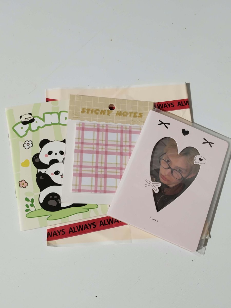 eommaics's tweet photo. ‧₊˚ ┊💌 ⸝⸝ #eomaimails from @jadeyyy_jc | #jadeyyyproofs

james white corball pc haver! ♡ everything arrived safely and securely packed. this pc is so stunning, and i love all the freebies! thank you sm for the lovely order &amp; smooth transaction! ૮₍˶ᵔ ᵕ ᵔ˶₎ა ♡ https://t.co/6RB6JU9fHf