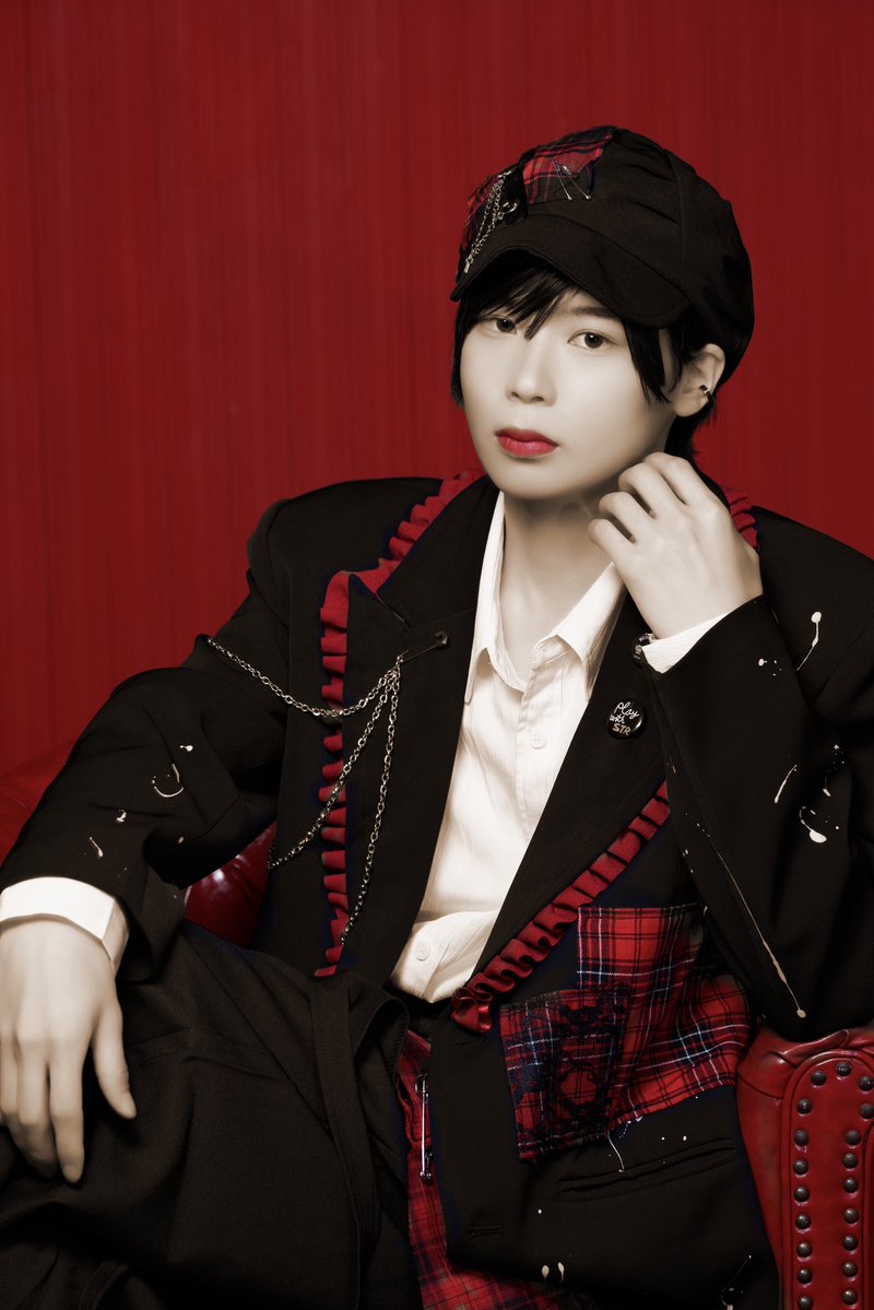 Luvomega_IOC's tweet photo. ◤ 𝐿𝑢𝑣𝜔 𝑁𝑒𝑤 𝑉𝑖𝑠𝑢𝑎𝑙 ◢ 

╋━━━━━━━━━━━━━⋆·̩͙ஜ

　◽︎玲也
　◽︎@luvomega_ryoya 
　◽︎GREEN💚
  NEXT MEMBER 19:00公開✈️

ஜ·̩͙⋆━━━━━━━━━━━━╋

#Luvω #らぶおめが https://t.co/pX1ijAVtMV