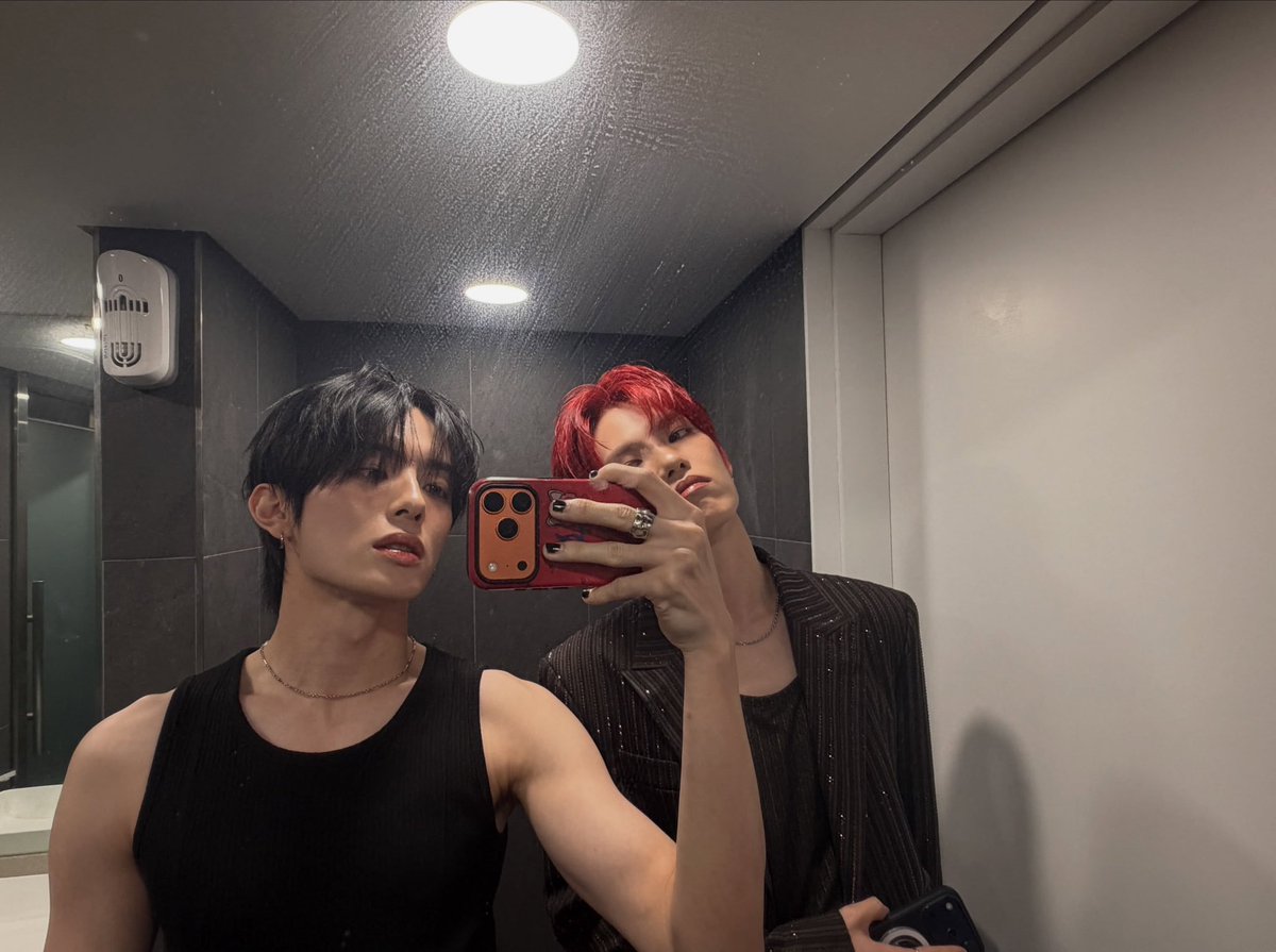 momentofmin's tweet photo. 261005 #강민 인스타그램 
🎶 ONE OK ROCK • Renegades

🫶 https://t.co/fpszjj5FhV