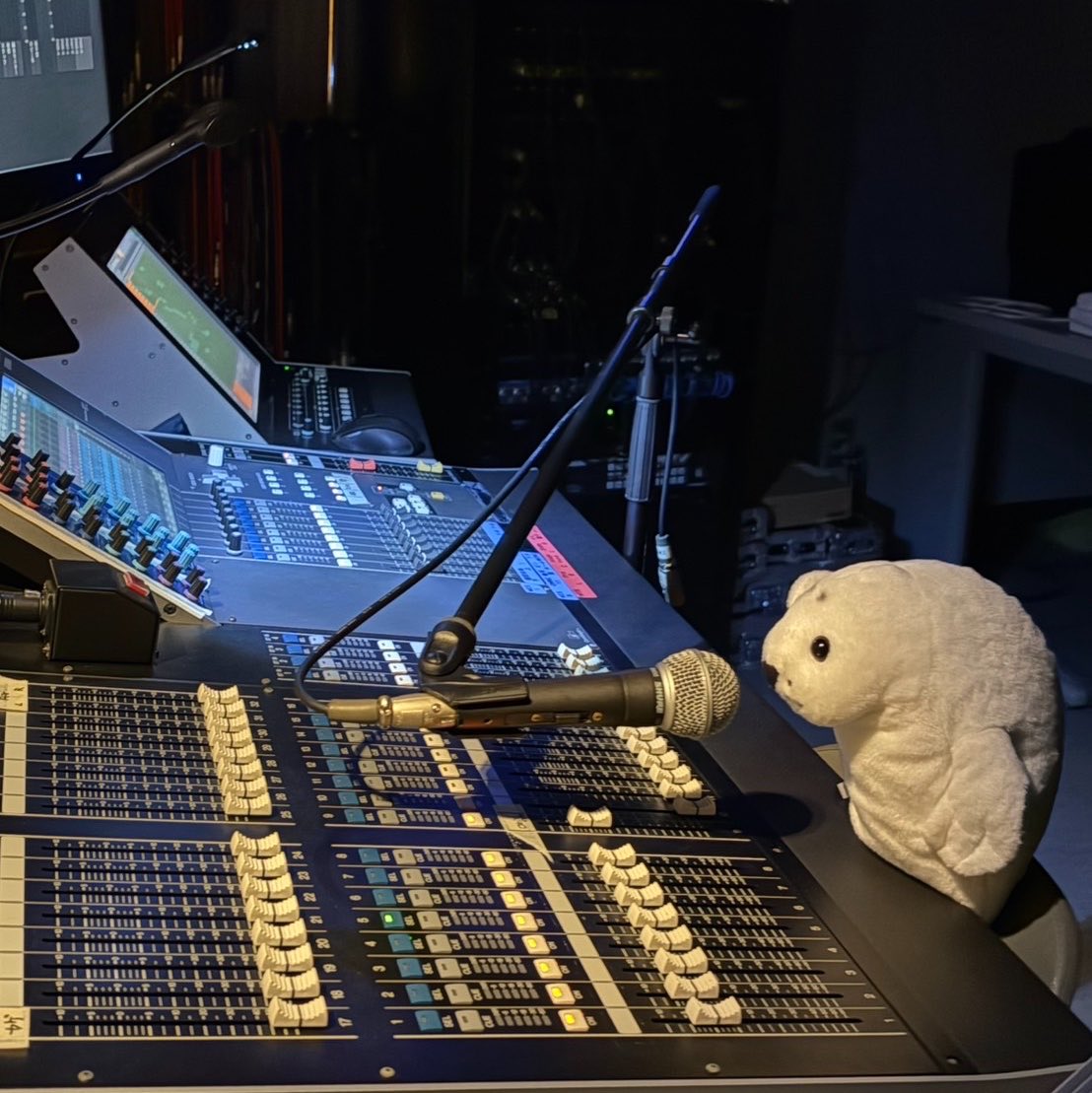 waccha_309's tweet photo. 働く、あざらしさん🦭🎤PAざらし https://t.co/UmwXqvAC1L