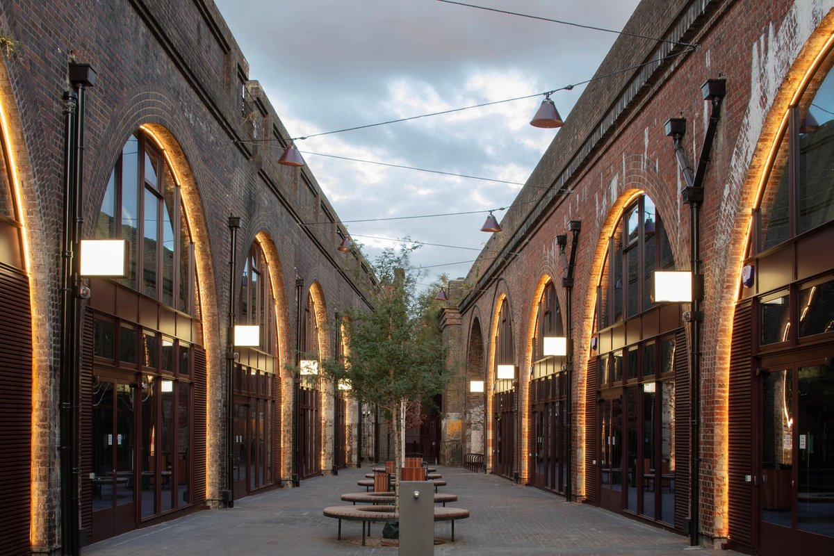 Scape_Group's tweet photo. Kilburn Mews reaches a major milestone: construction is complete and the site has been handed over to Places for London. Delivered by Morgan Sindall Construction through the SCAPE Construction framework, the scheme brings lasting value to Kilburn. #TeamSCAPE https://t.co/rGaToG33c1