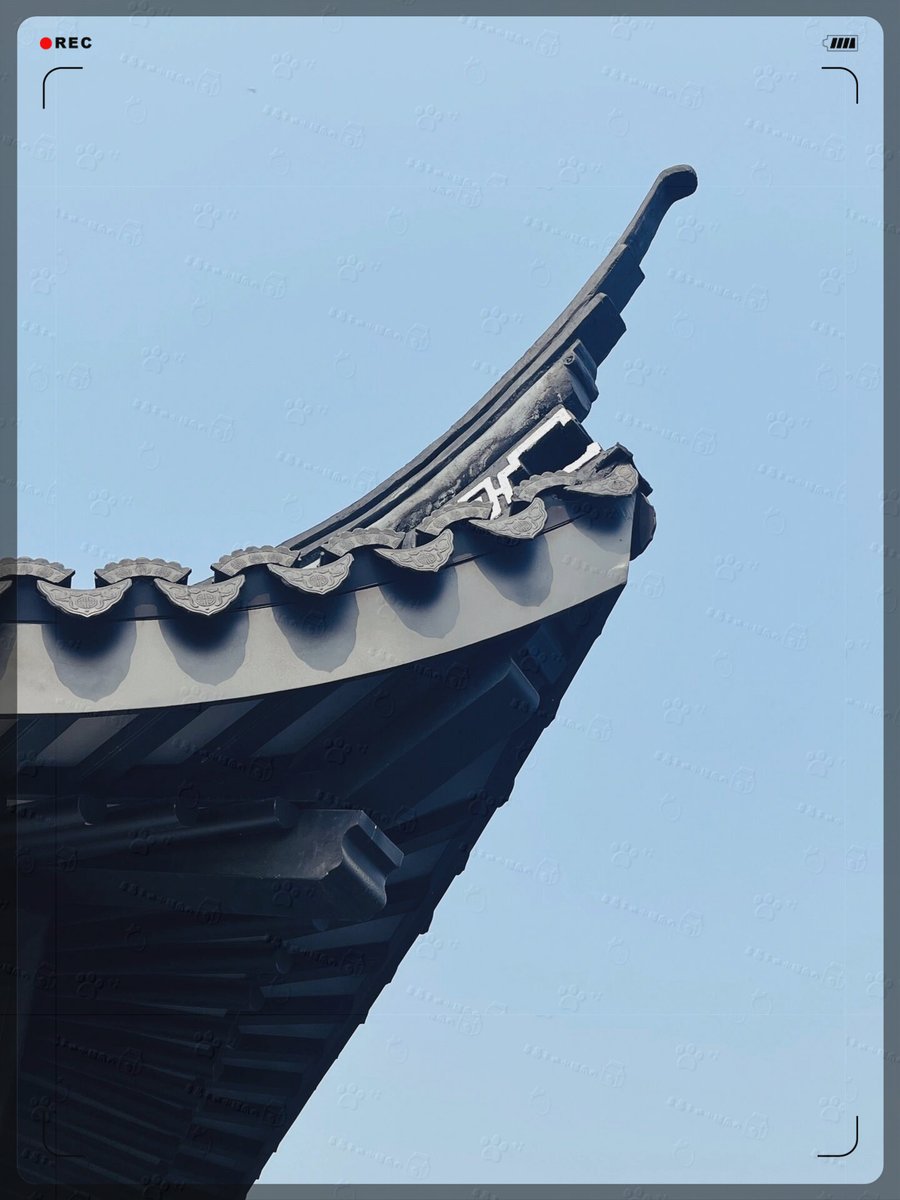 Christophejvwv's tweet photo. [Check out the delicate details of this angle of the ancient pavilion's eaves, a unique detail that's full of charm!]， https://t.co/yvLt2l5zHv