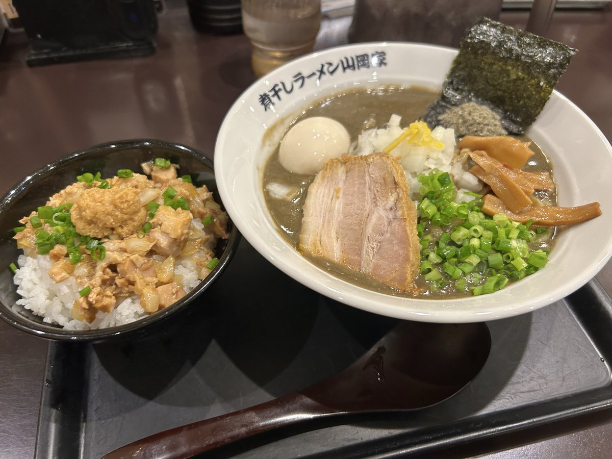 JJJ3500c's tweet photo. 明日健康診断らしい https://t.co/xqdMU31O9L