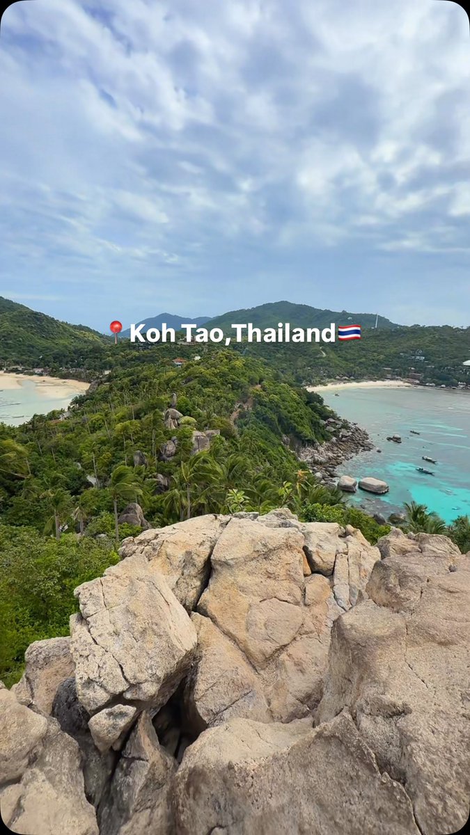 J_A_NOSTI's tweet photo. John-Suwan Viewpoint, Koh Tao: breathtaking island views, turquoise waters, and a must-see stop for anyone exploring Thailand’s islands. https://t.co/iPlmsHPaRU
