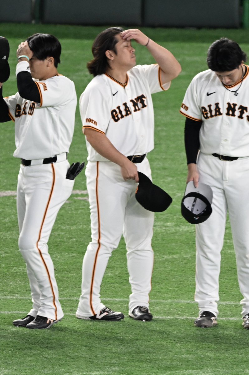 GIANTS2022GO's tweet photo. 甲斐さん　
乱れてます。
#甲斐拓也 https://t.co/U7jxHzk3cP