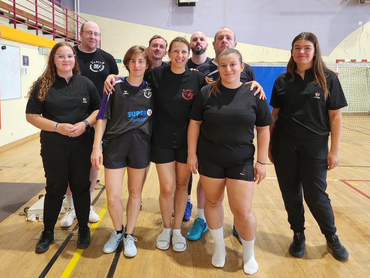 ABADCF's tweet photo. Déjà ce dimanche les deux équipes de l'ABCF ont fait leur rentrée. Nouveau règlement cette saison : chaque victoire rapporte un point au classement à l'équipe, il faut donc se battre sur tous les matchs. https://t.co/cQ7iFPrHaz