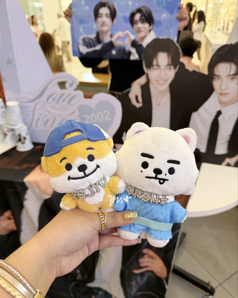 SAINTHOONZ's tweet photo. had so much fun pre-funmeet @ jakehoon cse. bumped into maltese &amp; retriever gang so props are furrrfect. ‘til the next one.

@SoulliesPH ☕️🎊🩵
#ENDLESSLoveSince2002
#JAKE #SUNGHOON https://t.co/ub1PZLK3AF