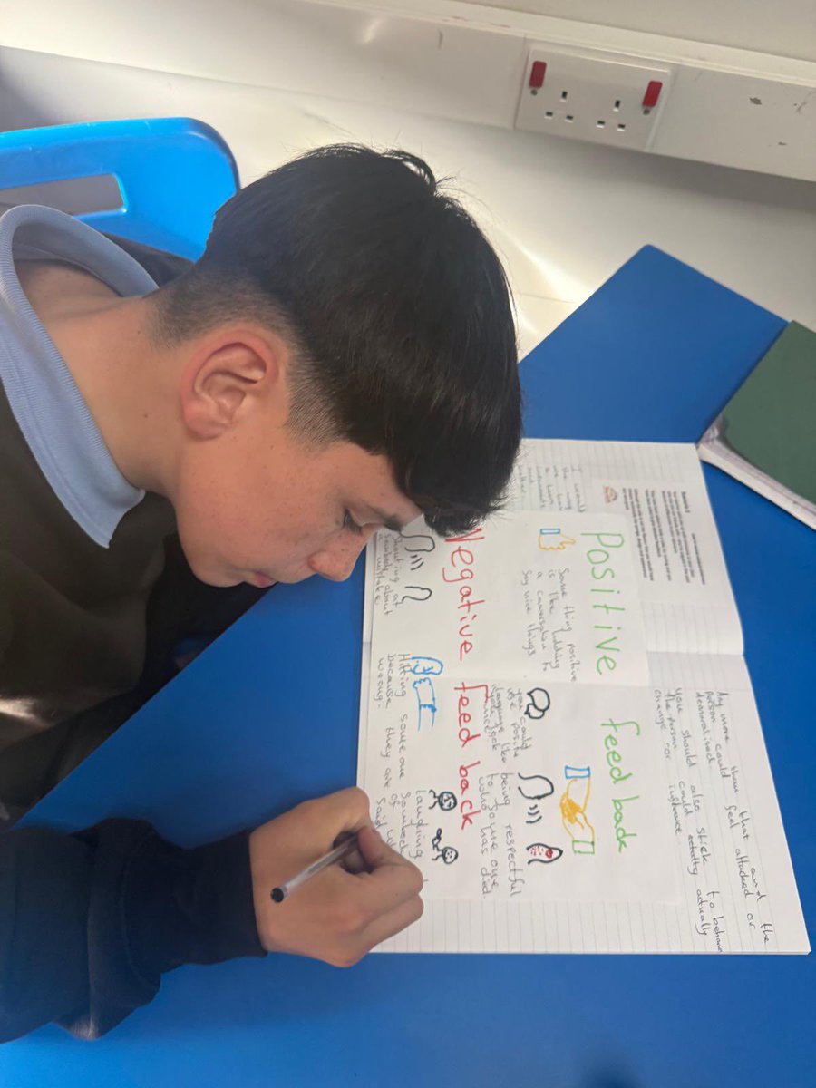 reintegreat's tweet photo. π¬β¨ This morning, our KS3 Group explored how to deliver sensitive feedback and take peopleβs feelings into account during their PiXL Edge theory lesson. A valuable opportunity to develop empathy, communication skills and confidence! ππ
#KS3 #PiXLEdge #CommunicationSkills #PersonalDevelopment #LearningTogether