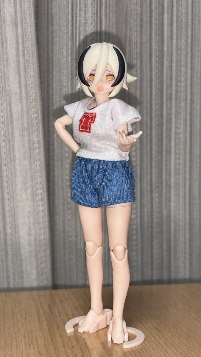 0kSprees's tweet photo. #みんなのプニモフが見たい 
折角のオフなのに布団の中でショート動画ずっとみてるってどうなの！？ https://t.co/MtcmjAyjw0