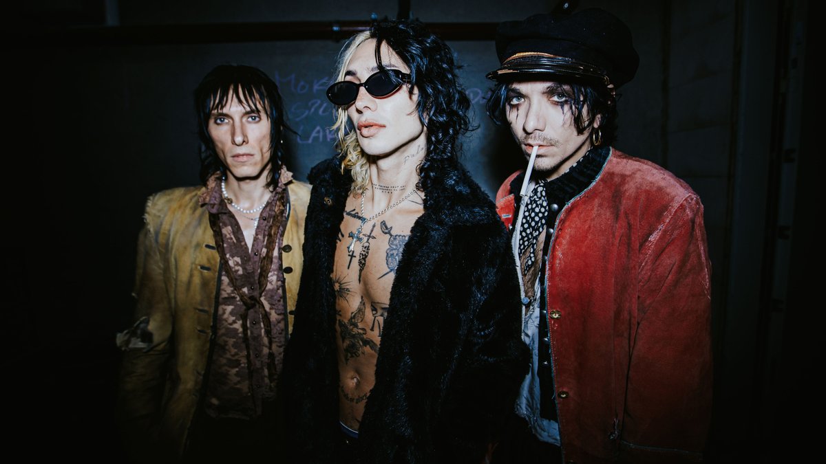 rocksound's tweet photo. Just in case you missed it, Palaye Royale have announced the details of their new album 'Amsterdamage' https://t.co/YzFf4VUouS https://t.co/3IYQCGmaZg