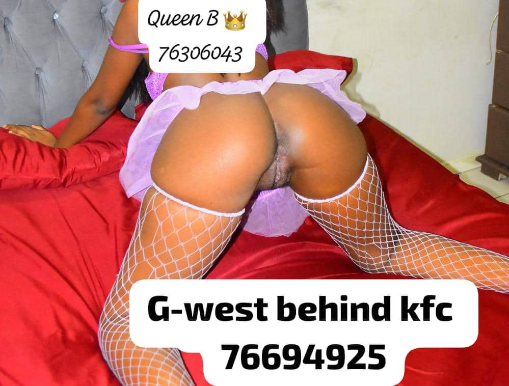 BotswanaHookups's tweet photo. Hooker : Queen B 🍑 https://t.co/KQrmyjniX4