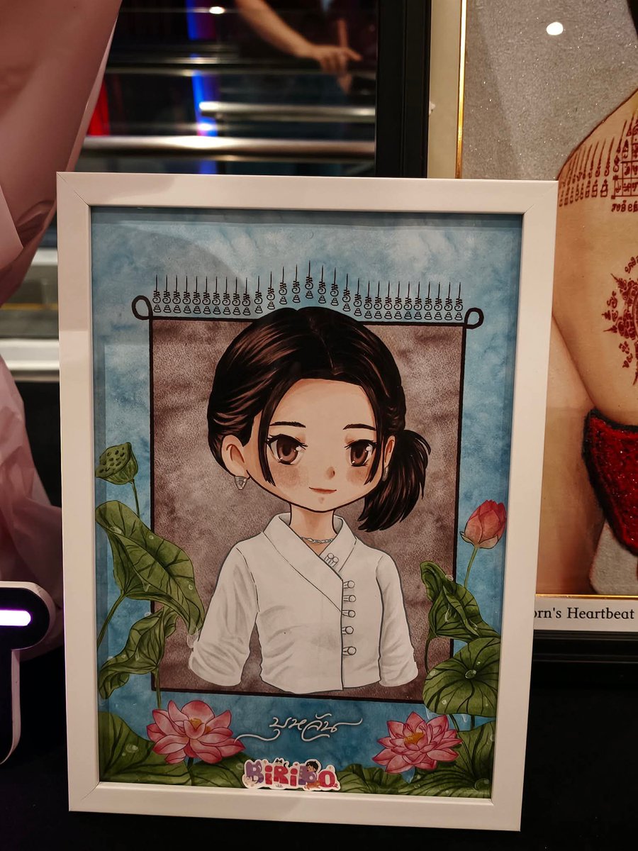 Yuriinmybrain's tweet photo. มาแว้วค้าบ 🪷🫦

#ข่มขลัง 
#KhomKhlangTheSeries
#PuinoonBint https://t.co/XvC1BHv1oZ
