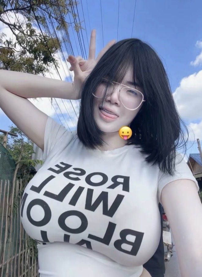 bxjmtbzf's tweet photo. 19y🙂‍↕️ https://t.co/LbUjEAzWA9