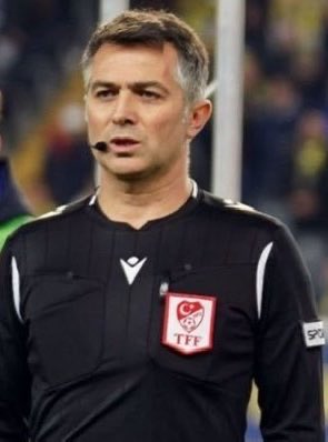 gundem_1907x's tweet photo. 🚨Eski Hakem Kemal Yılmaz:

"Fenerbahçe'nin lehine doğru karar verdiğim için hakemlikten atıldım. Türk futbolunda Fenerbahçe'ye karşı bir yapı var." https://t.co/gBVLbrMbq0