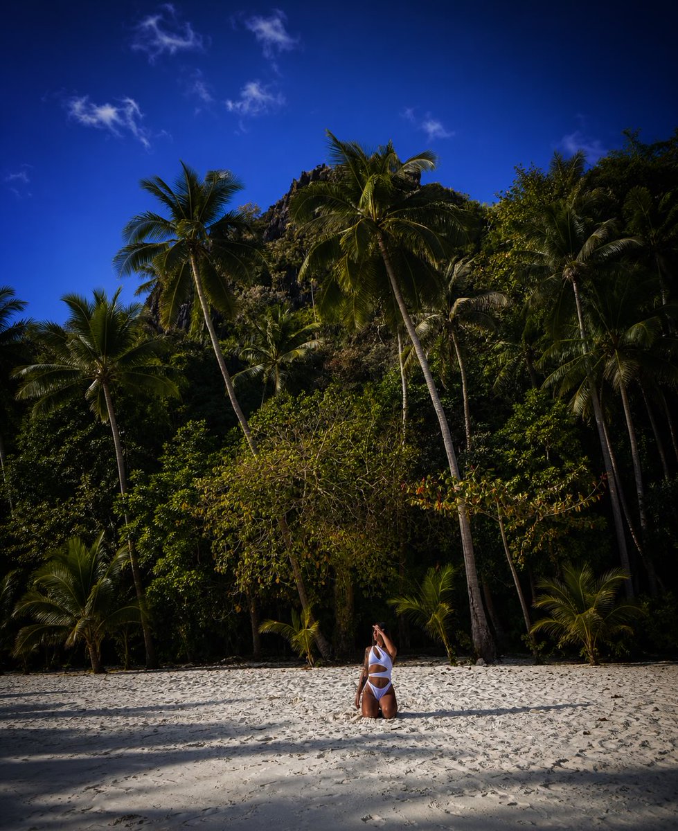 MagnoBol's tweet photo. Still dreaming about Entalula Beach. Turquoise water, white sand, and limestone cliffs make this El Nido gem unforgettable. Access is by boat only—would you choose a group tour or a private boat? https://t.co/l0tMDXz3nc