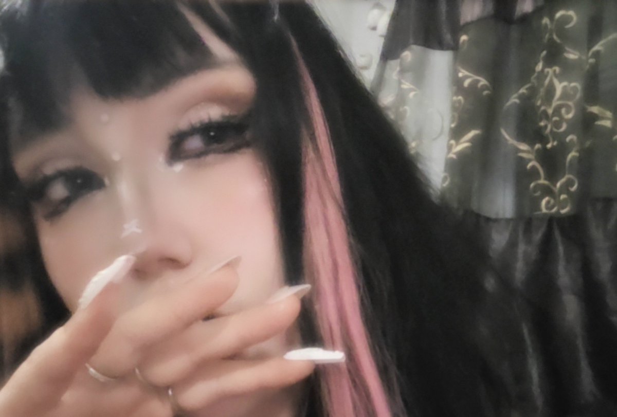 schizobait's tweet photo. rawr raccoon tail :3  

♡︎＆↺

#cosplay #val #egirl #sfxmakeup #feetworshi̇p #piercings #moots #of #altgirl #meow #cringe https://t.co/oRPKlcaRKk