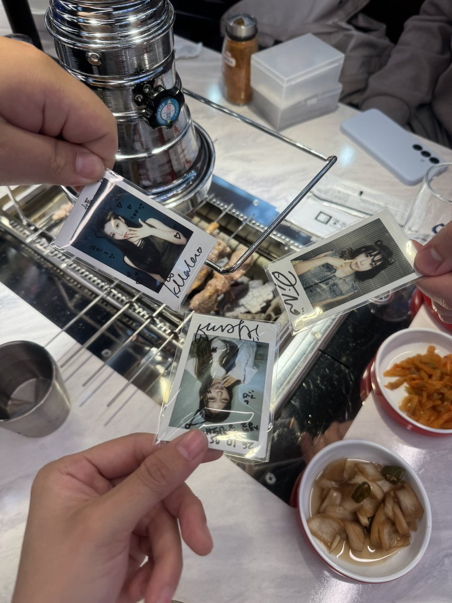 godhw1005's tweet photo. 오늘 저메추 마라샹궈!
맛있게 먹을게~~

#OURBIRTHDAY #OBD https://t.co/BTTPP93Ujv